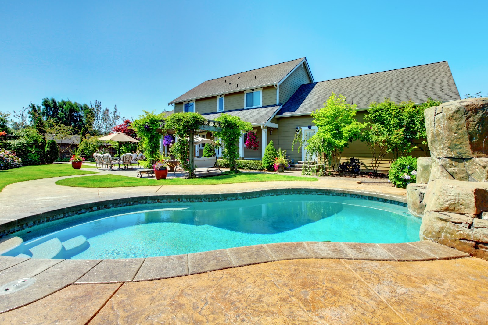 Pools We Service photo 3