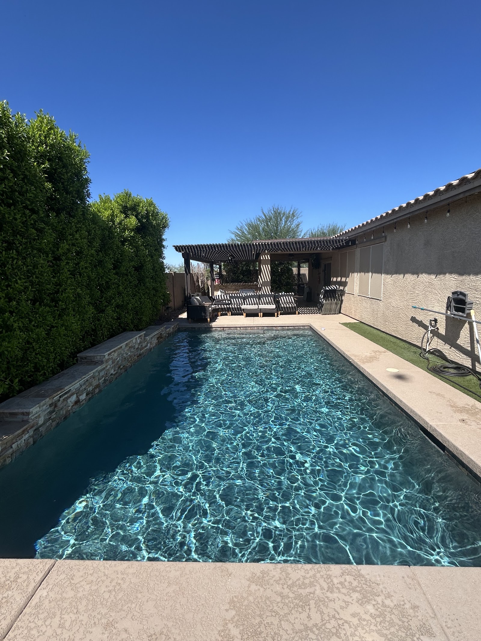 Weekly Pool Cleaning photo 3