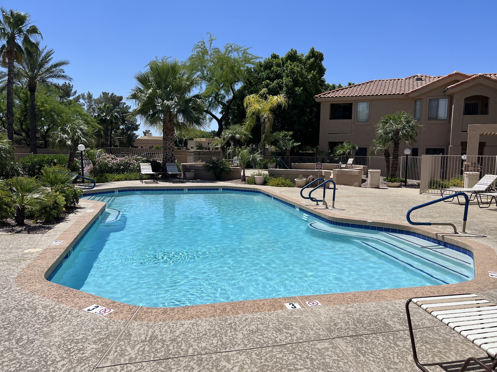 Pools We Service photo 8