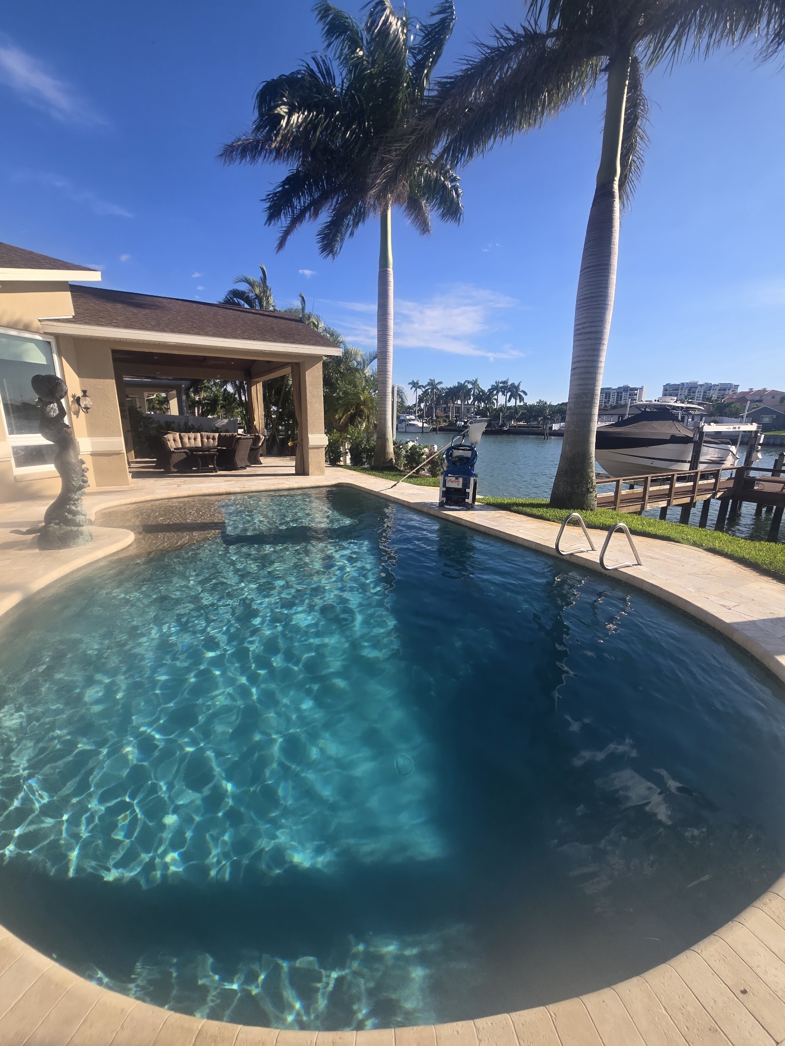 Weekly Pool Cleaning photo 5